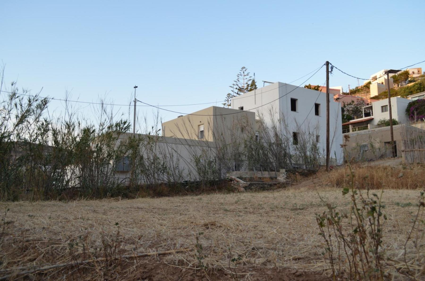 White Lotus Seaside Apartment Kini Exterior photo